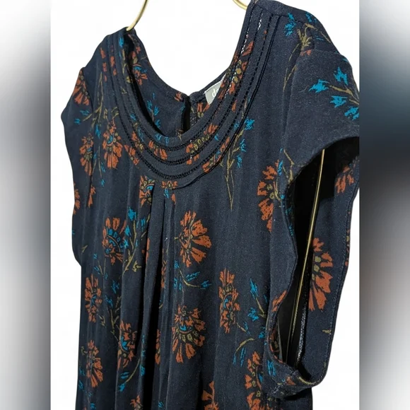 ​🌼 Daniel Rainn Floral Print Knit Tunic Top (PS) Boho Floral Petite💙 - Picture 2 of 8